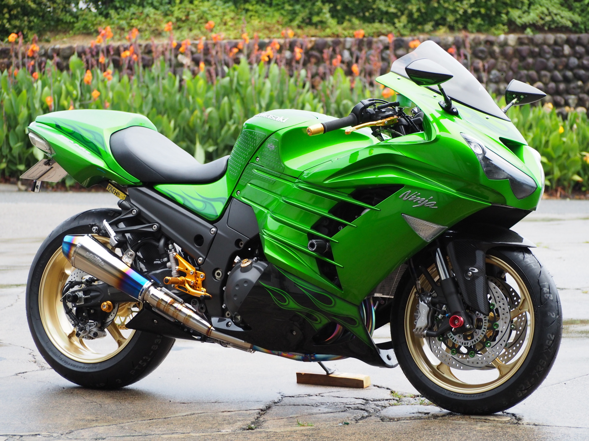 ZZR1400｜オオニシヒートマジック（公式ホームページ）｜鈴鹿