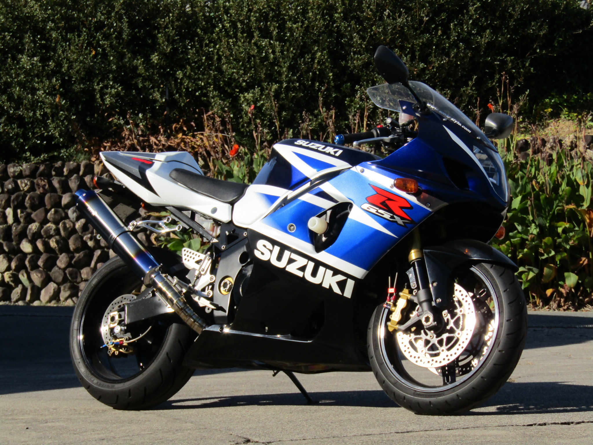 GSX-R1000｜オオニシヒートマジック（公式ホームページ）｜鈴鹿