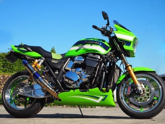 ZRX1100 1200 DAEG/ 70W・S300・カーボン柄・輪切φ70・焼色無し